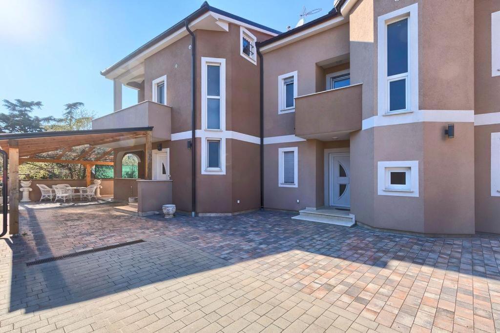 Lovely Fazana Apartments 400M From The Sea Exterior foto