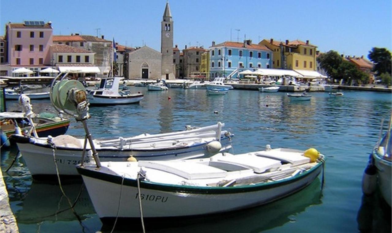Lovely Fazana Apartments 400M From The Sea Exterior foto